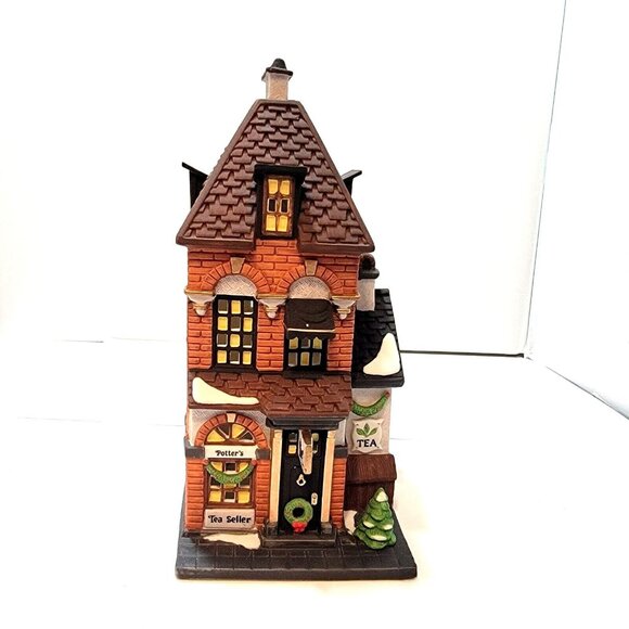 Department 56 Heritage Village Collection Potter's Tea Seller 5880-7 Dept Retire